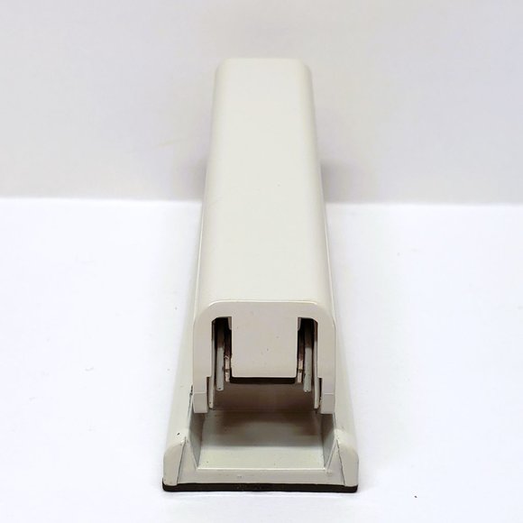 Vintage Swingline Stapler Small Light Gray 5" Made in USA - Picture 3 of 10